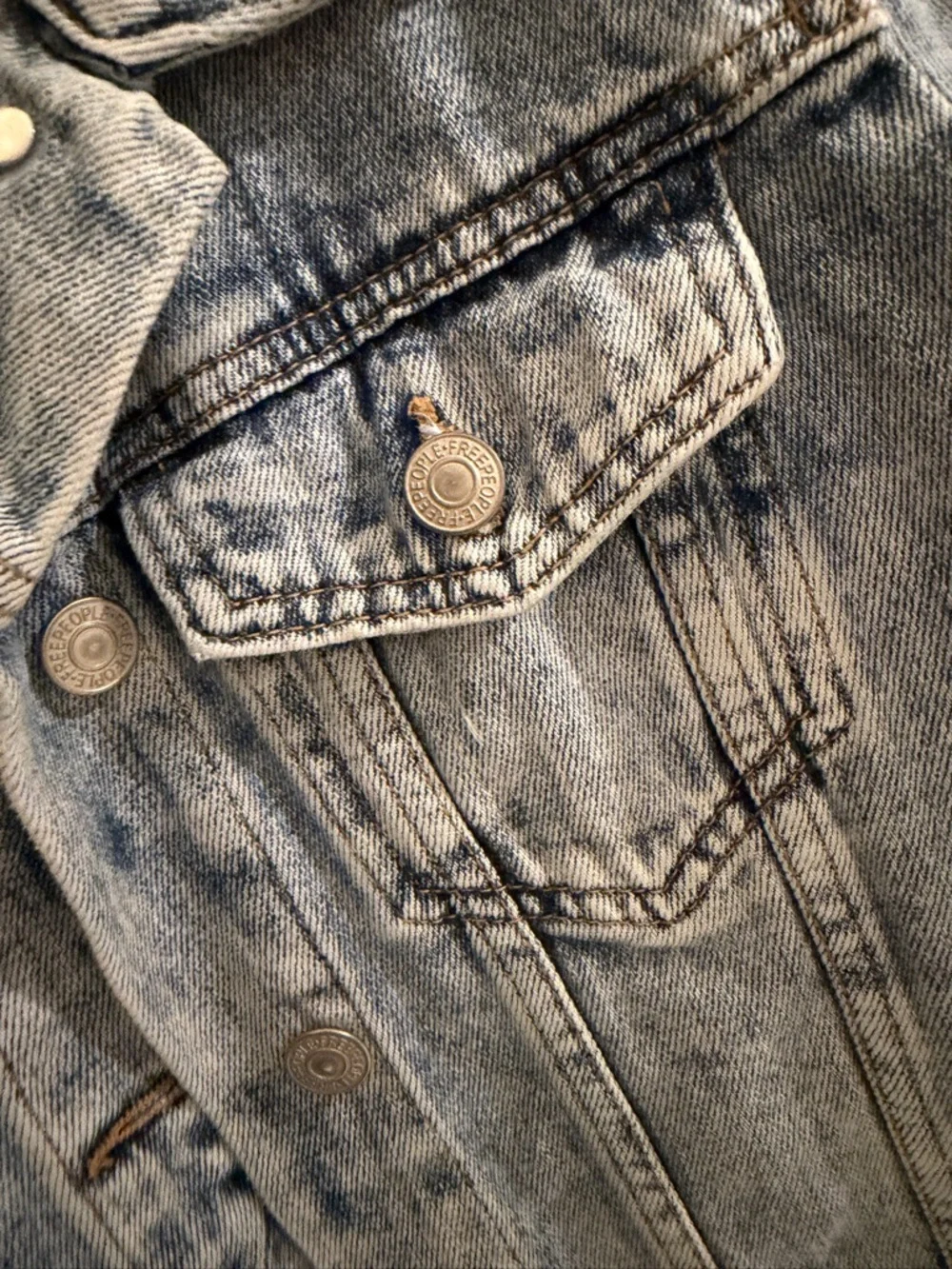 Free People Light Blue Washed Denim Jacket - Picture 3 of 7